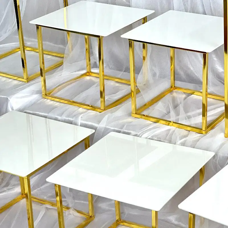مجموعة من 12-20 قطعة من حوامل  - مراجعة Display Risers Set وسعره